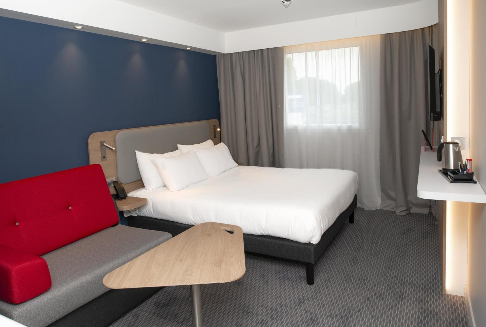 Holiday Inn Express Caen Epron By Ihg Dış mekan fotoğraf