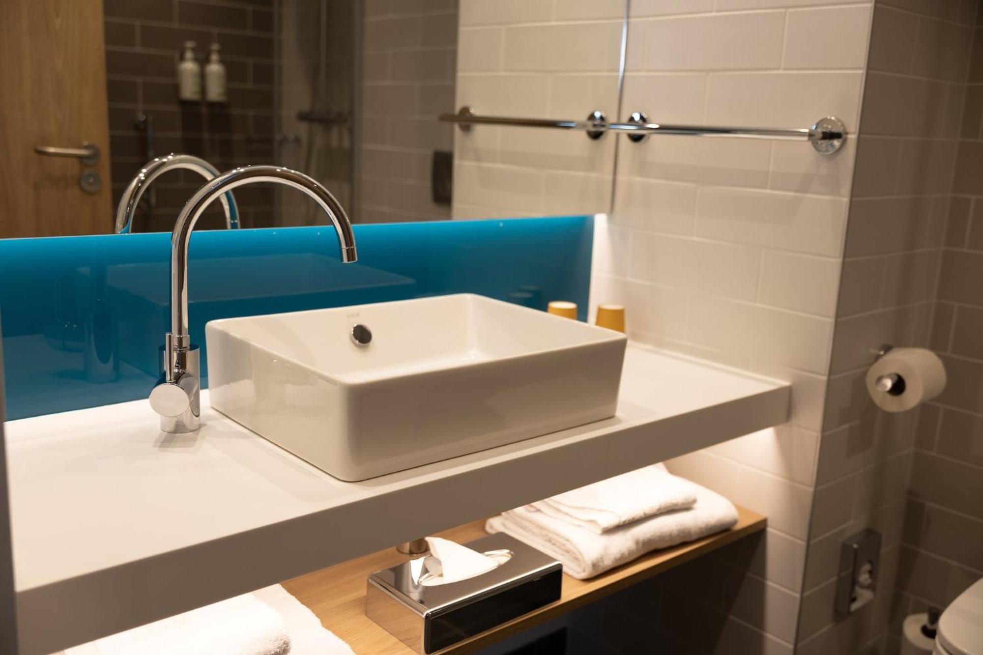 Holiday Inn Express Caen Epron By Ihg Dış mekan fotoğraf