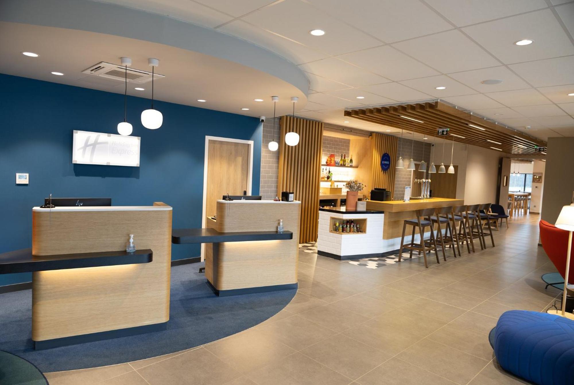 Holiday Inn Express Caen Epron By Ihg Dış mekan fotoğraf