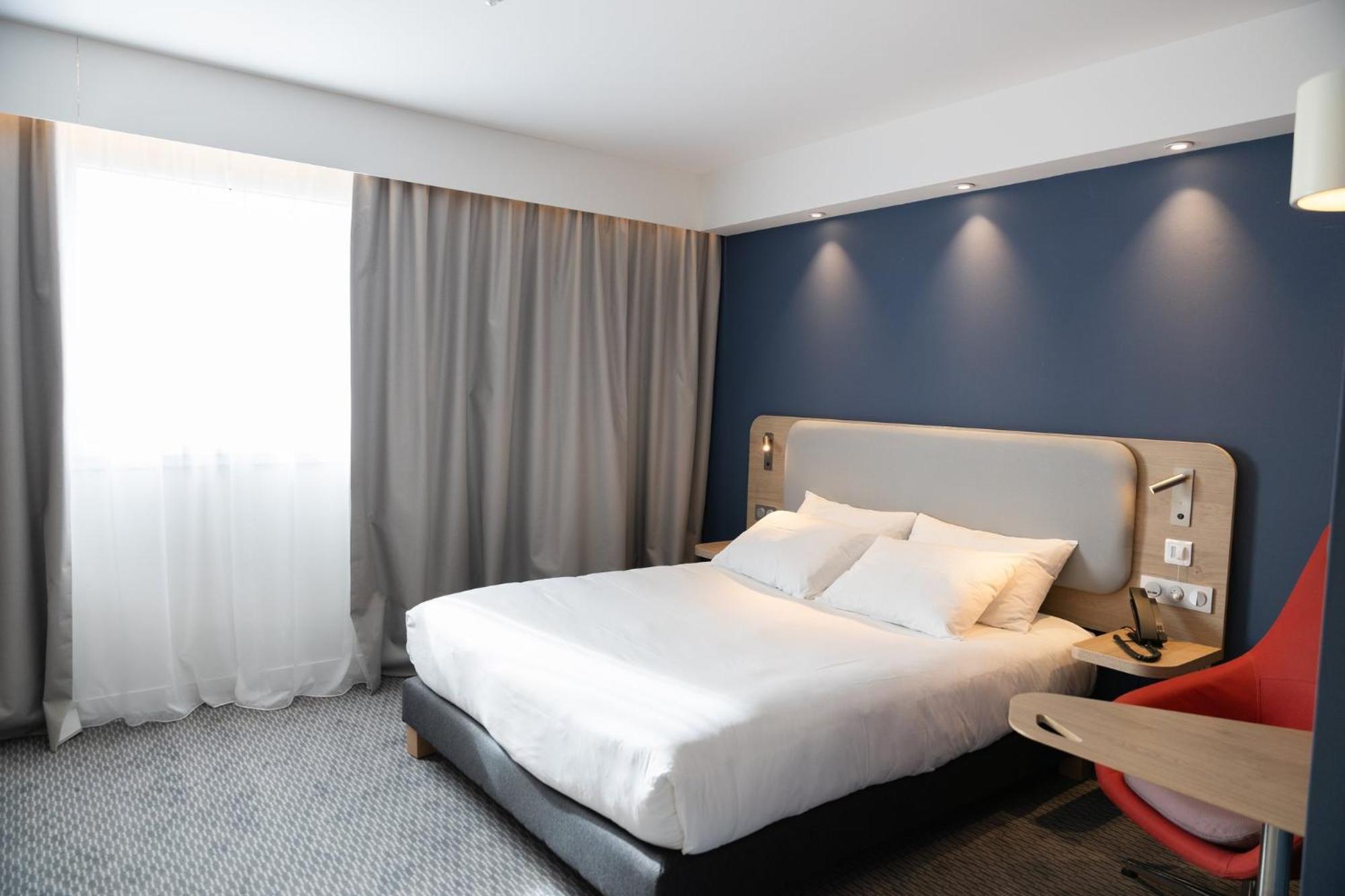 Holiday Inn Express Caen Epron By Ihg Dış mekan fotoğraf