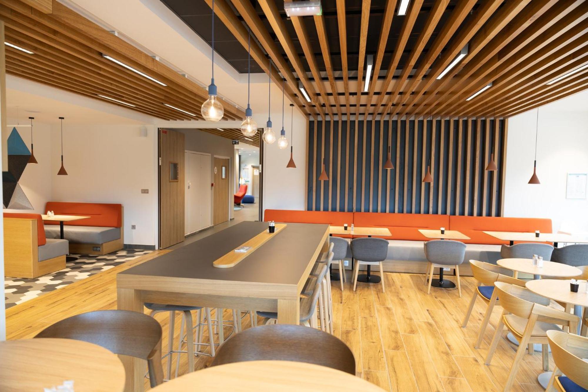 Holiday Inn Express Caen Epron By Ihg Dış mekan fotoğraf
